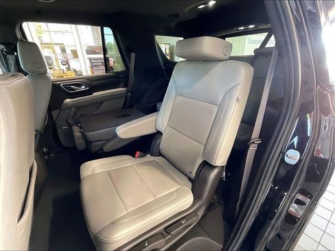 Used 2024 Chevrolet Tahoe LT RWD image 14
