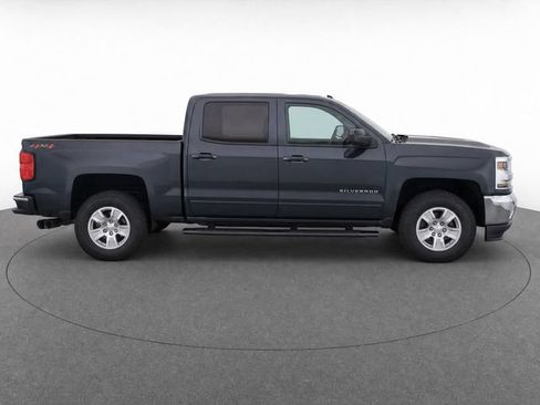 Used 2019 Chevrolet Silverado 1500 LT AWD/4WD image 4