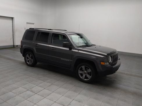 Used 2016 Jeep Patriot Latitude image 11
