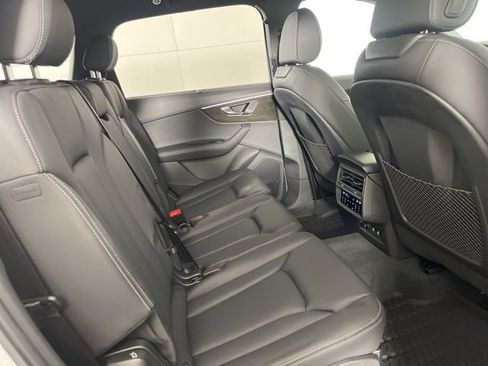 New 2025 Audi Q7 3.0T Premium Plus image 15