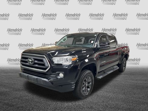 Used 2022 Toyota Tacoma SR5 w/ Technology Package AWD/4WD image 5