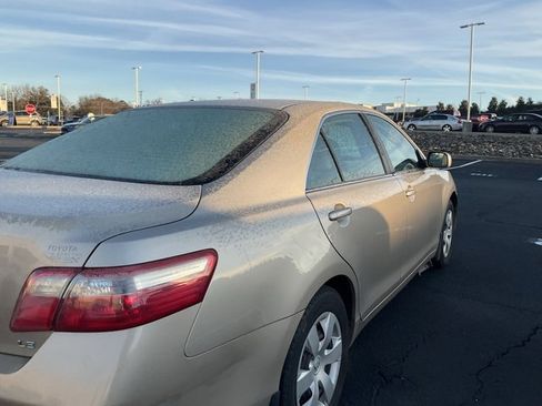 Used 2009 Toyota Camry image 5