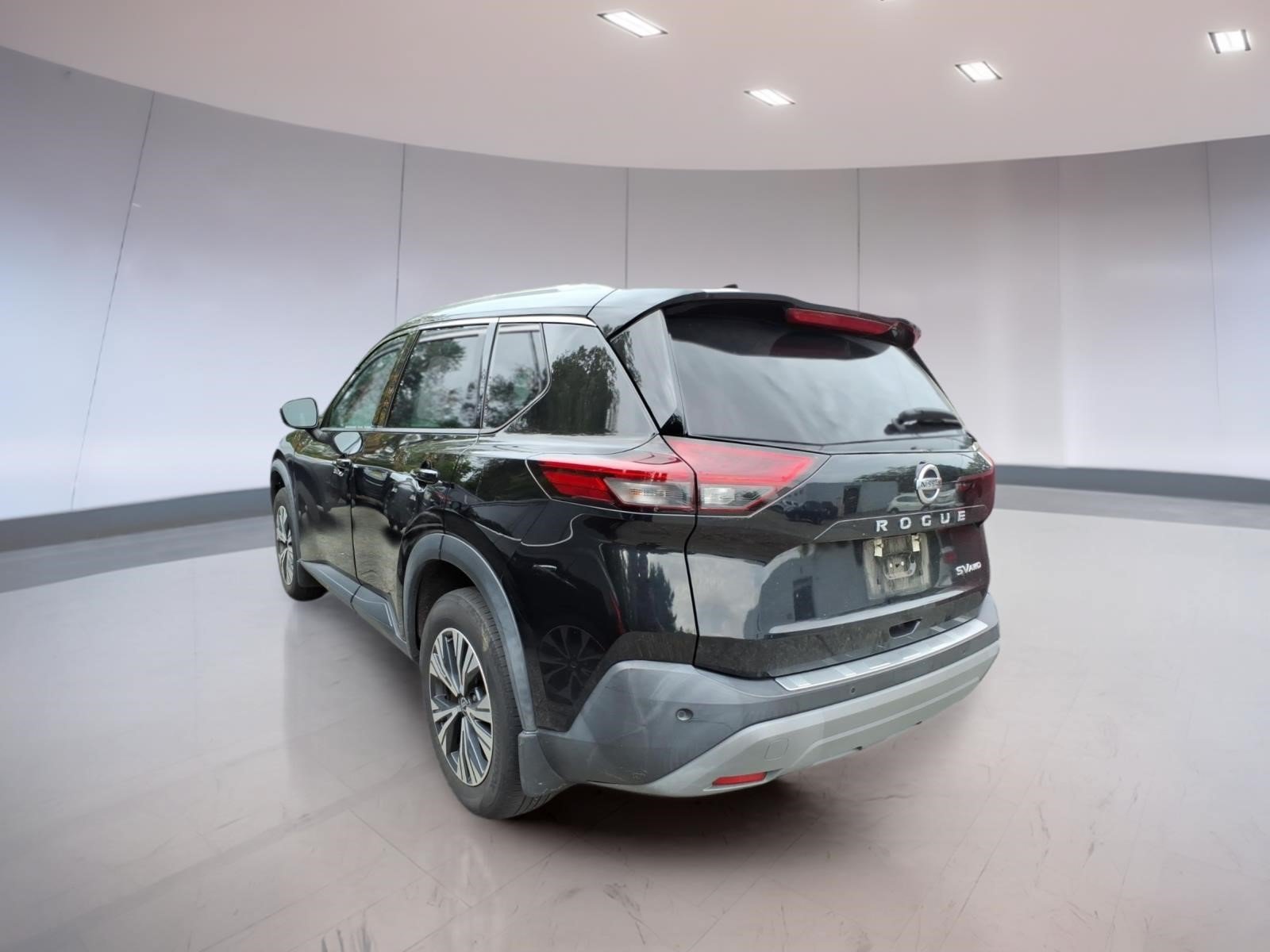 Used 2021 Nissan Rogue SV w/ Premium Package AWD/4WD image 3