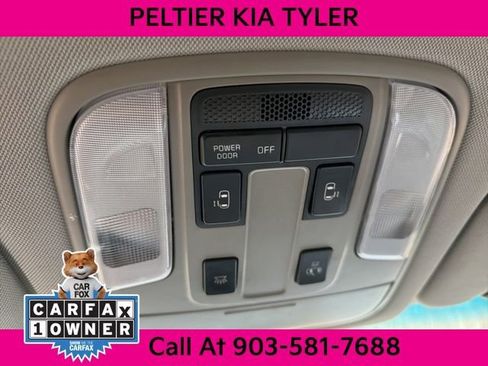 Used 2020 Kia Sedona EX image 24