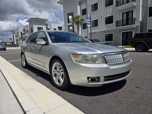 Used 2009 Lincoln MKZ FWD image 4