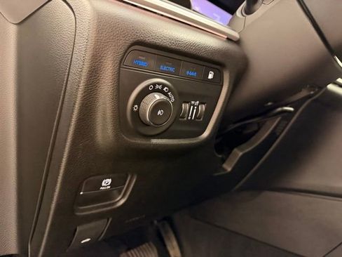 Used 2022 Jeep Grand Cherokee Limited 4xe AWD/4WD image 20