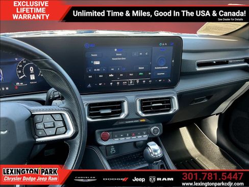 Used 2024 Ford Mustang GT Premium RWD image 9