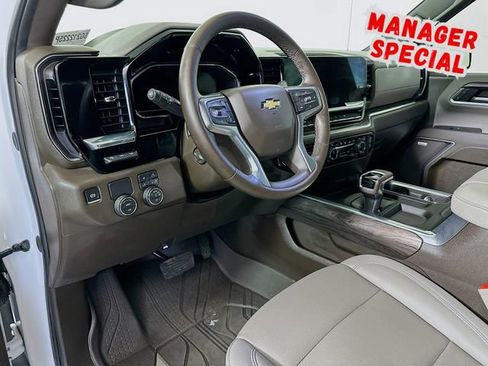 Used 2025 Chevrolet Silverado 1500 LTZ w/ LTZ Premium Texas Edition RWD image 8