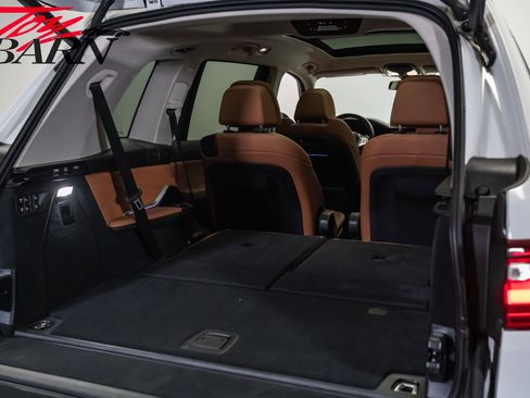 Used 2022 BMW X7 xDrive40i w/ Premium Package image 48