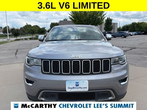 Used 2019 Jeep Grand Cherokee Limited AWD/4WD image 3