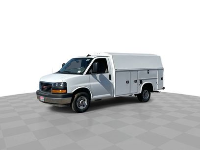 New 2025 GMC Savana 3500 w/ Power Convenience Package