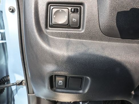 Used 2014 Nissan Versa Note SV w/ Sport Value Package image 22