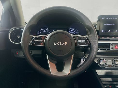 Used 2023 Kia Forte LXS FWD image 17