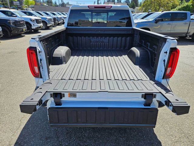 New 2026 GMC Sierra 1500 SLT w/ SLT Premium Package AWD/4WD image 12