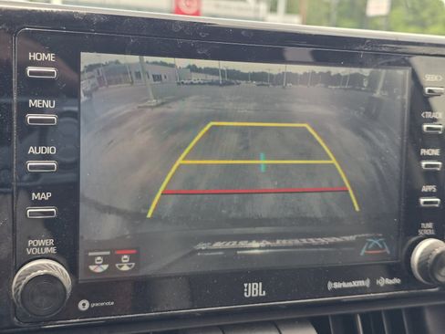 Used 2019 Toyota RAV4 XLE Premium w/ Carpet Mat Package FWD image 19