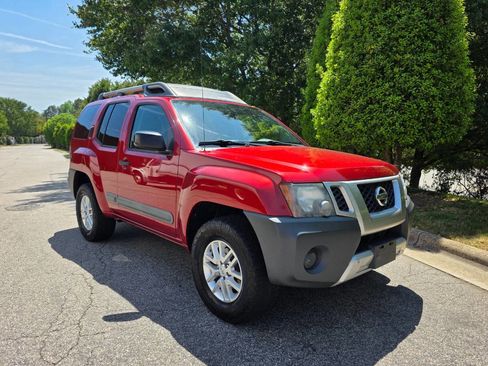 Used 2014 Nissan Xterra S image 7