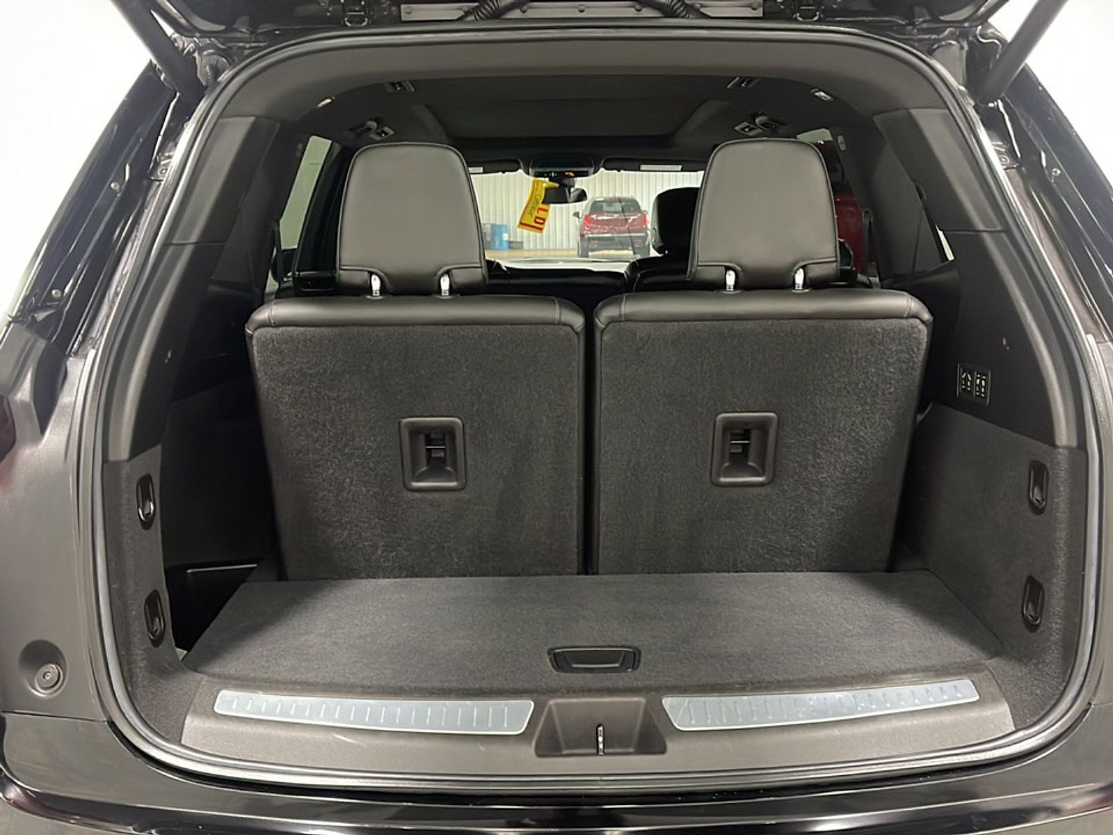 Used 2023 Cadillac XT6 Premium Luxury AWD/4WD image 18
