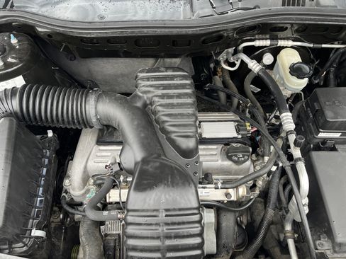 Used 2006 Saturn Vue 2WD image 23