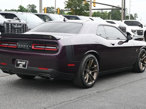 Used 2020 Dodge Challenger R/T Scat Pack w/ Shaker Package RWD image 10