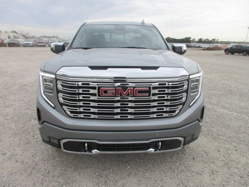 New 2026 GMC Sierra 1500 Denali image 12