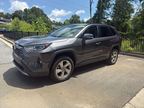 Used 2021 Toyota RAV4 Limited w/ Limited Grade Weather Package AWD/4WD image 1