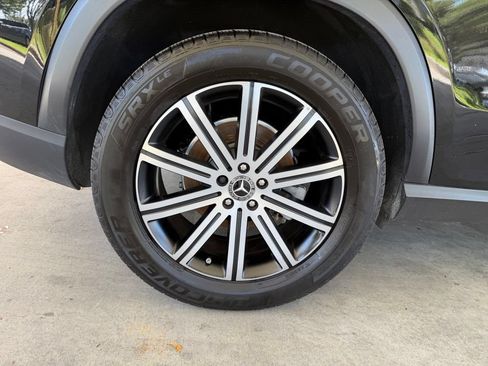 Used 2025 Mercedes-Benz GLE 350 4MATIC image 19