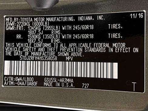 Used 2017 Toyota Highlander XLE AWD/4WD image 24
