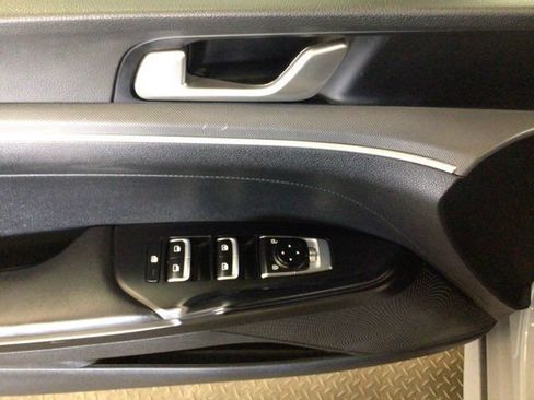 Used 2022 Kia K5 GT-Line w/ GT-Line Awd Premium Package image 8
