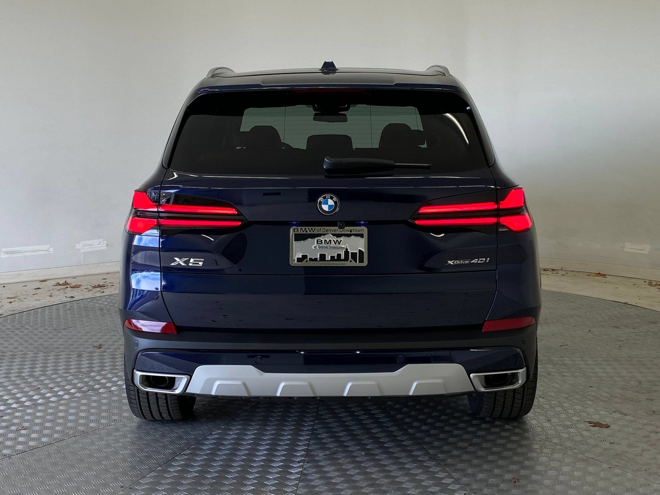 Used 2026 BMW X5 xDrive40i w/ Premium Package AWD/4WD image 9