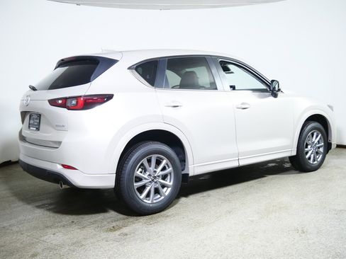 New 2025 MAZDA CX-5 AWD 2.5 S w/ Select Package image 2