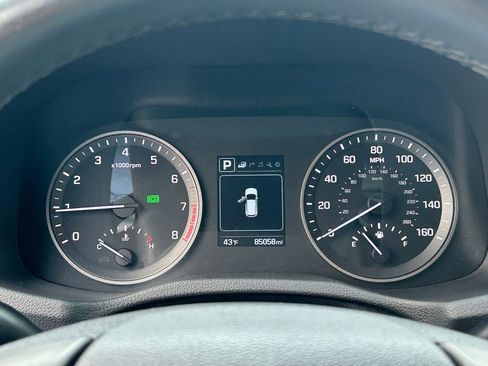 Used 2016 Hyundai Tucson Limited image 23