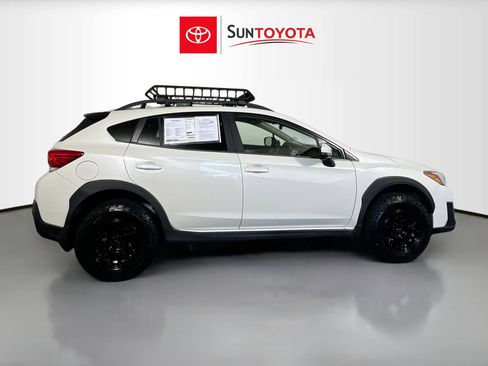 Used 2018 Subaru Crosstrek 2.0i Limited image 2