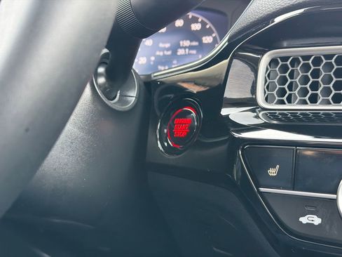 Used 2024 Honda Civic Touring image 27