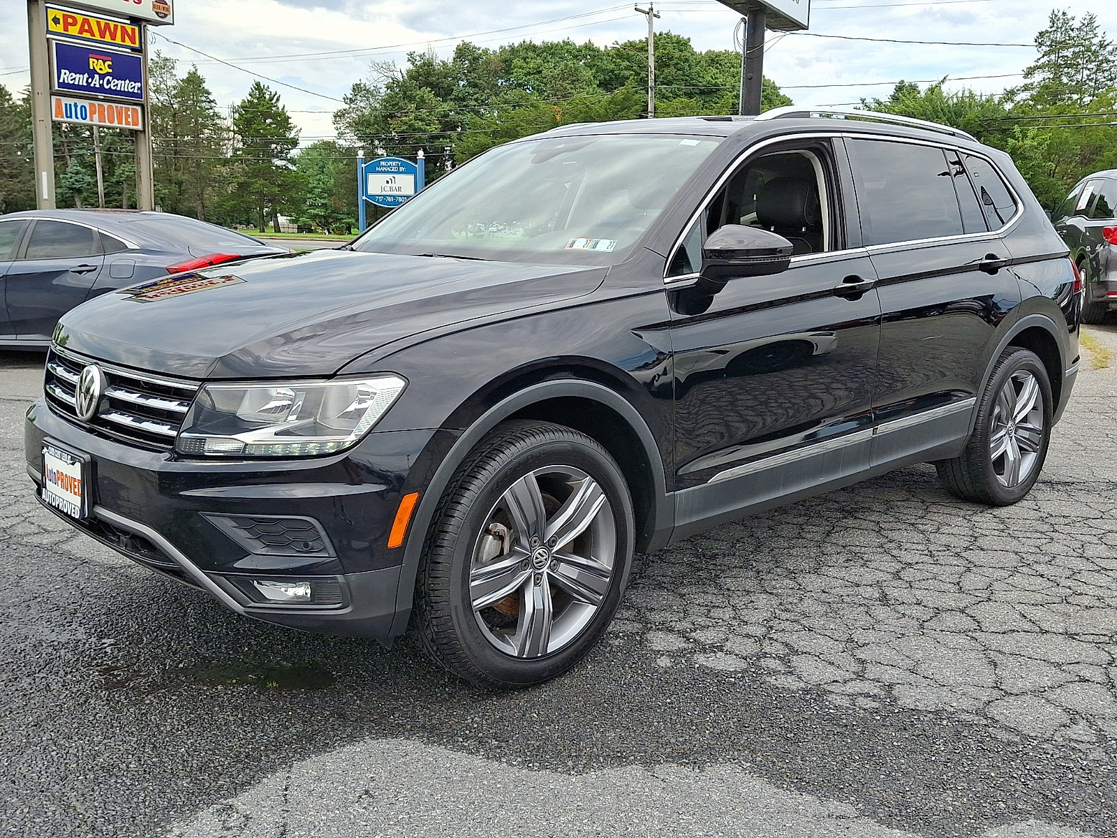 Used 2021 Volkswagen Tiguan SEL AWD/4WD image 3