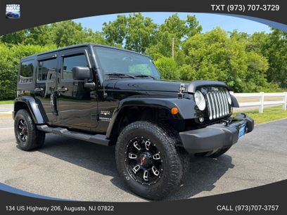 Used 2017 Jeep Wrangler Unlimited Sahara w/ Connectivity Group