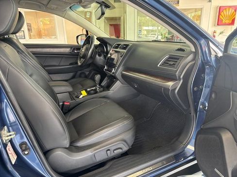 Used 2019 Subaru Outback 2.5i Limited image 14