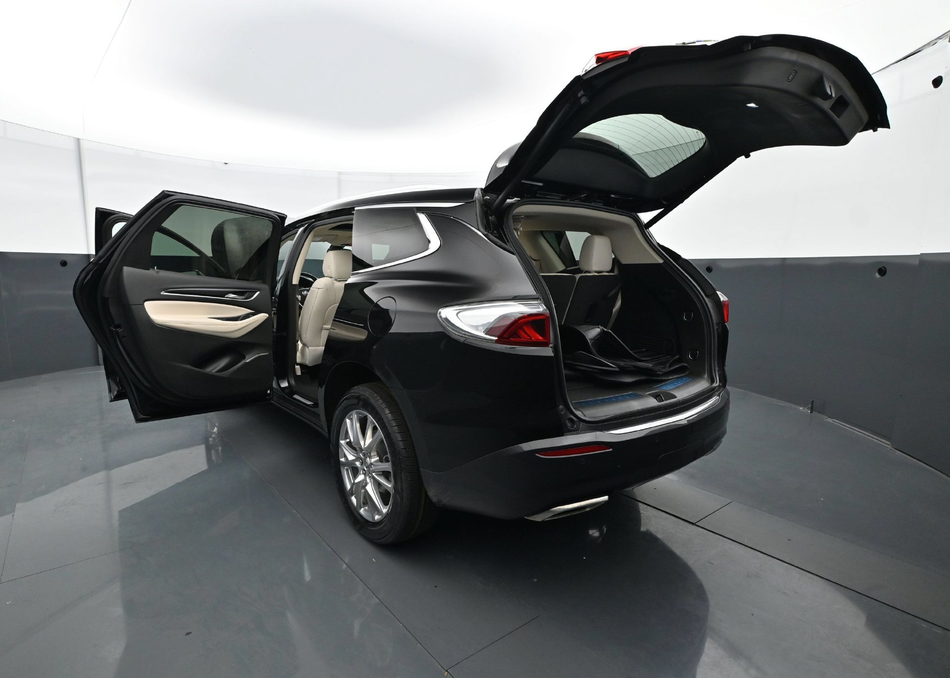 Used 2024 Buick Enclave Essence w/ Experience Buick Package AWD/4WD image 34