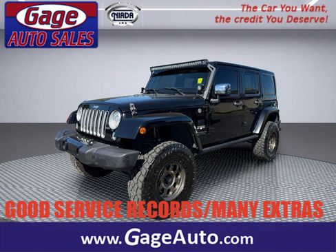 Used 2017 Jeep Wrangler Unlimited Sahara w/ Mopar Chrome Edition Group AWD/4WD image 1