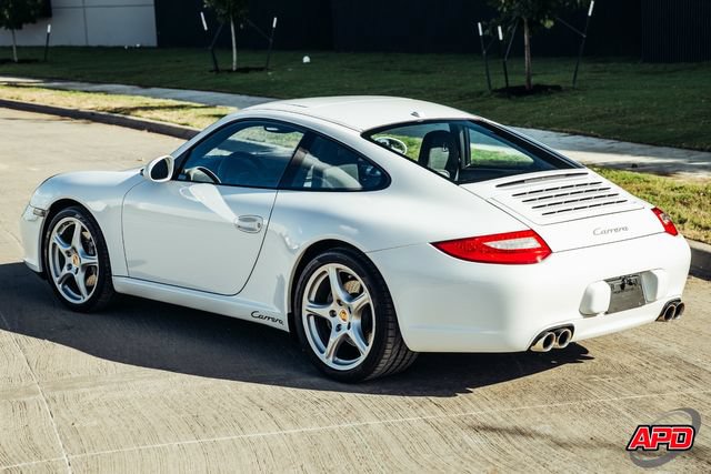 Used 2009 Porsche 911 Carrera RWD image 5