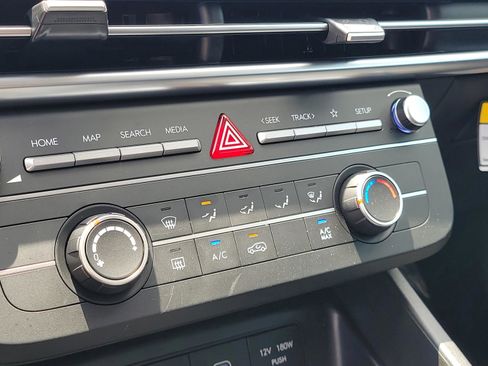 New 2026 Hyundai Tucson SE image 26