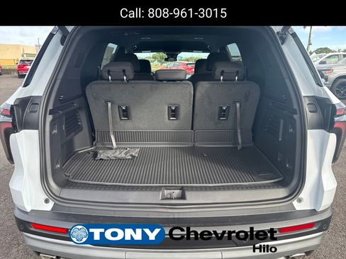 New 2026 Chevrolet Traverse LT image 17