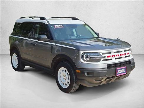 Certified 2023 Ford Bronco Sport Heritage w/ Heritage Convenience Package AWD/4WD image 3