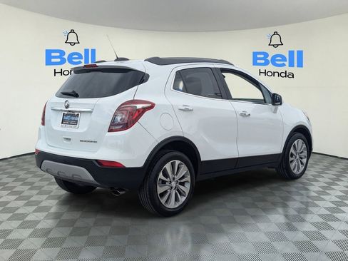 Used 2020 Buick Encore Preferred FWD image 4