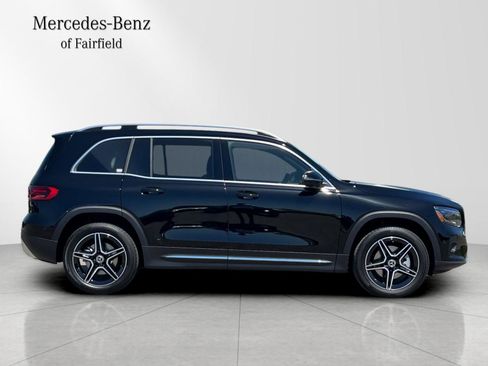 New 2026 Mercedes-Benz GLB 250 image 8