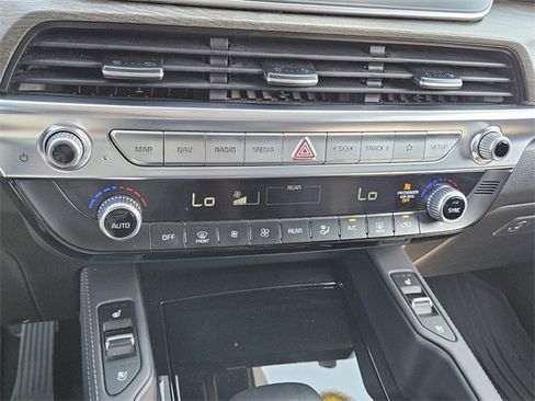 Used 2021 Kia Telluride EX w/ EX Premium Package image 27