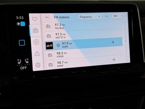 Used 2025 Volkswagen Atlas SE FWD image 17