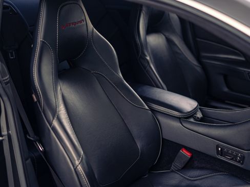Used 2014 Aston Martin Vanquish Coupe RWD image 26