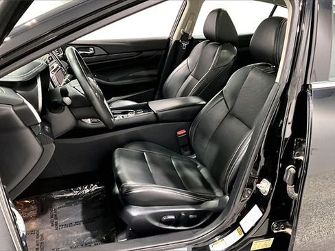 Used 2019 Nissan Maxima 3.5 SL image 22