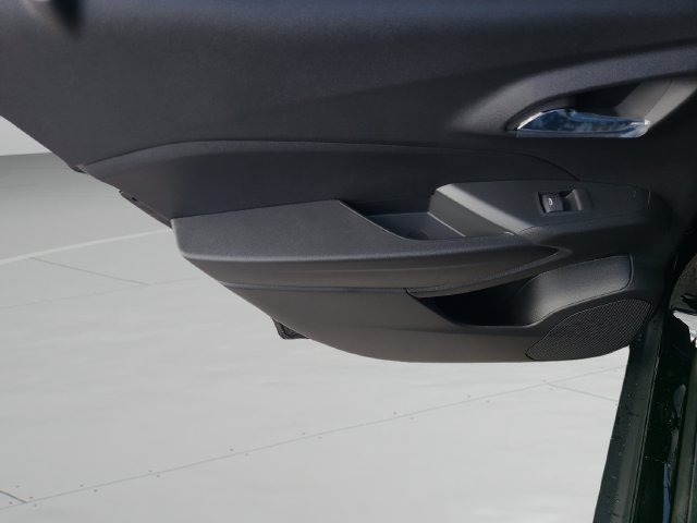New 2026 Chevrolet Trax RS w/ Driver Confidence Package FWD image 15