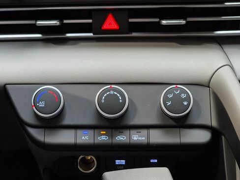 New 2026 Hyundai Elantra SE image 22